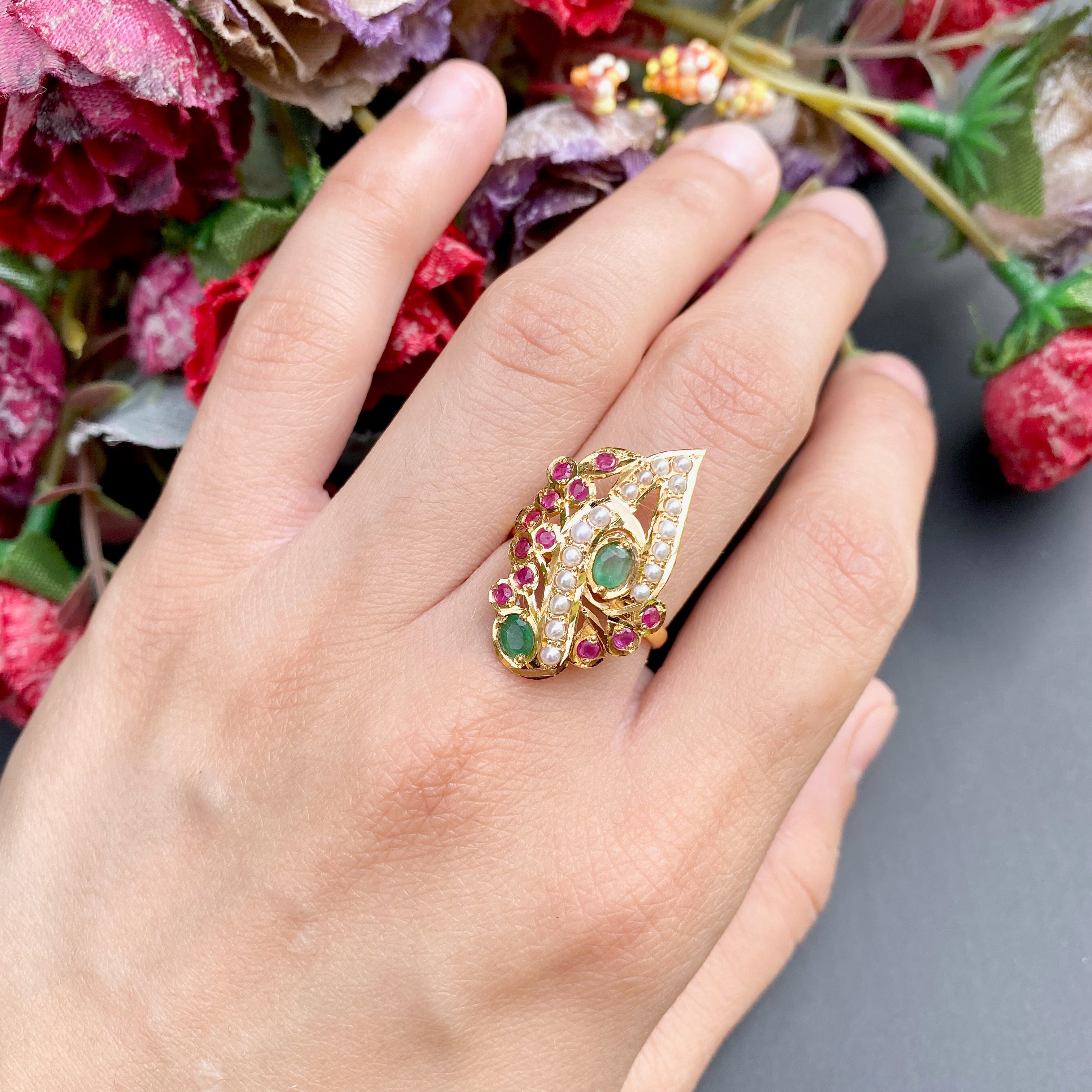 Graceful Multicoloured Jadau Ring in 22ct Gold GLR 059