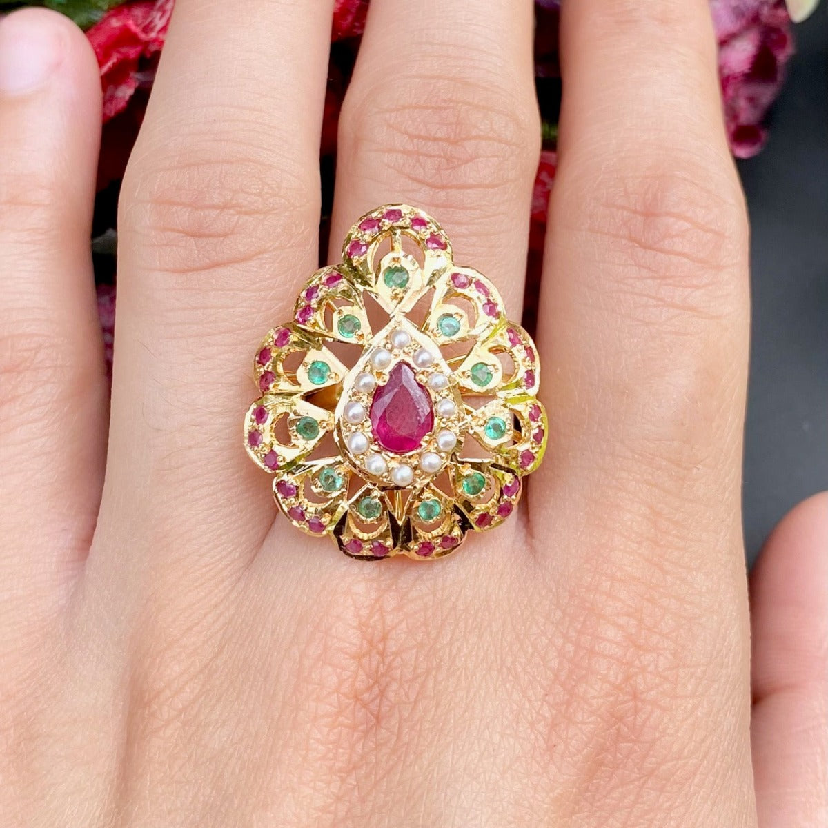 beautiful jadau ring gold