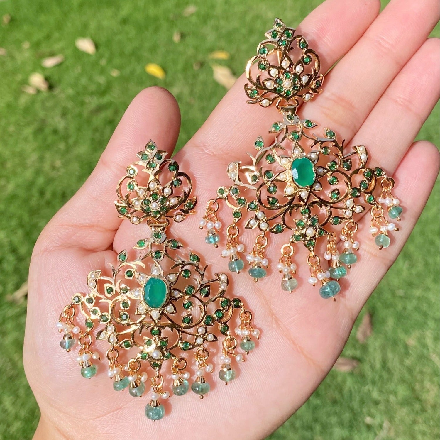 emerald earrings