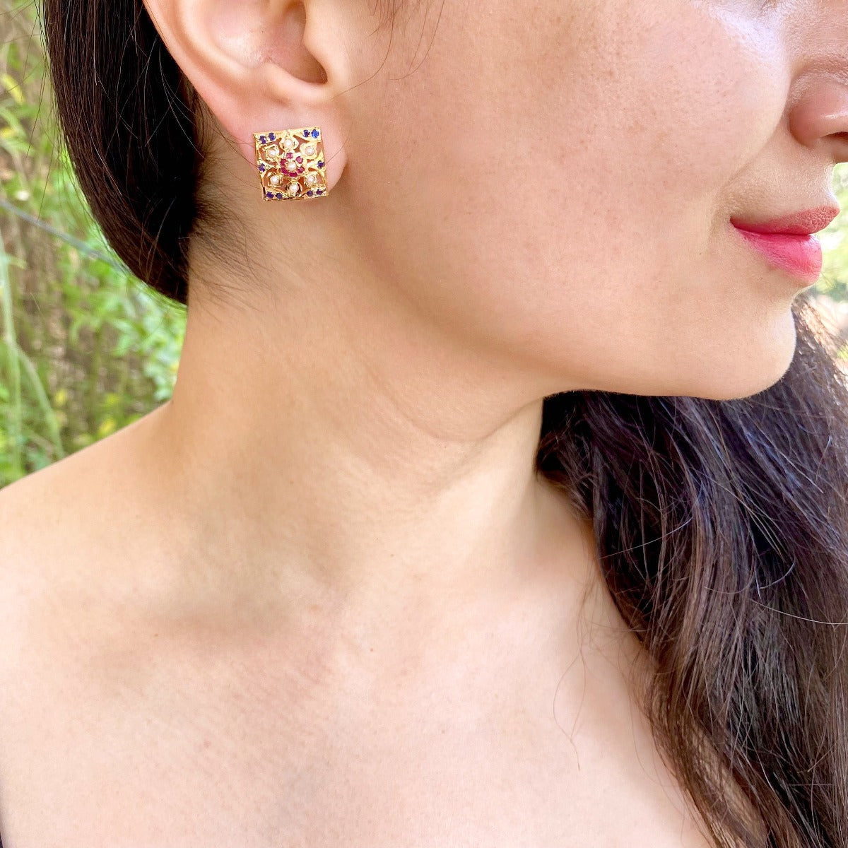 Multicoloured Jadau Studs in 22ct Gold GER 098