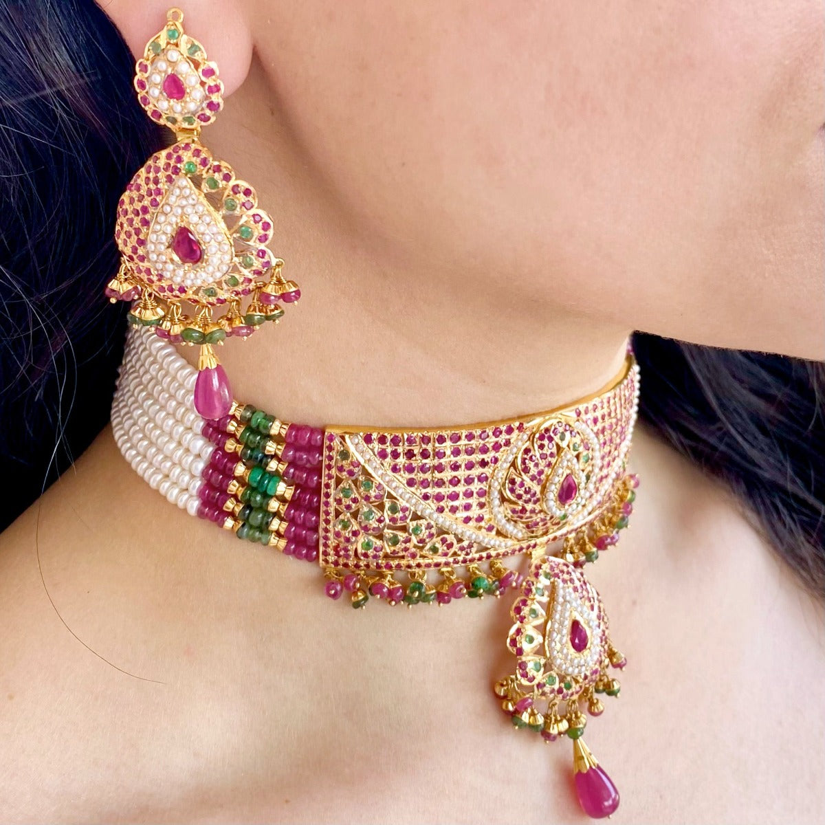 bridal indian choker on gold