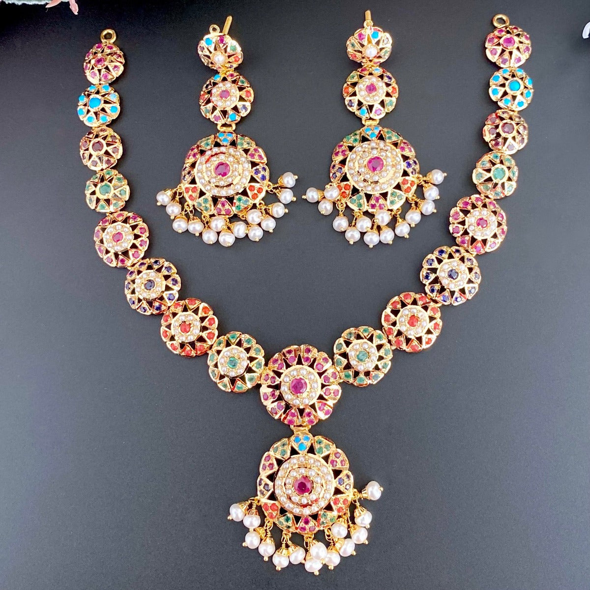 lightweight simple navratna necklace set on real gold