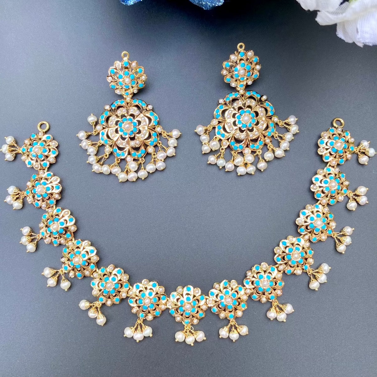 party wear firozi necklace set in 18k gold