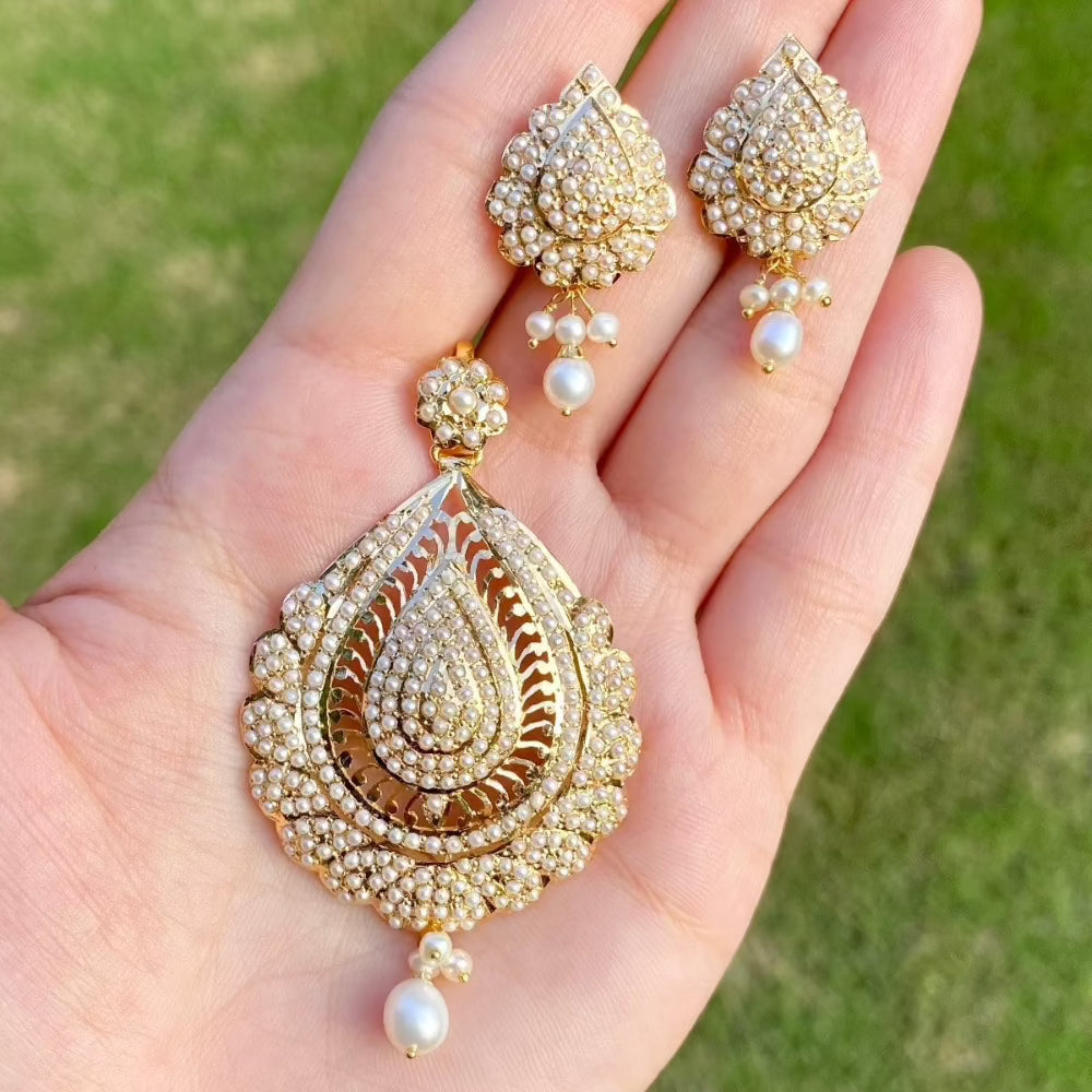 gold pendant set malabar