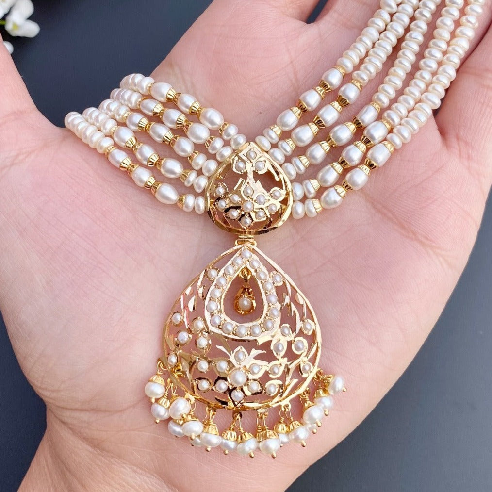 pearl pendant set with mala in gold