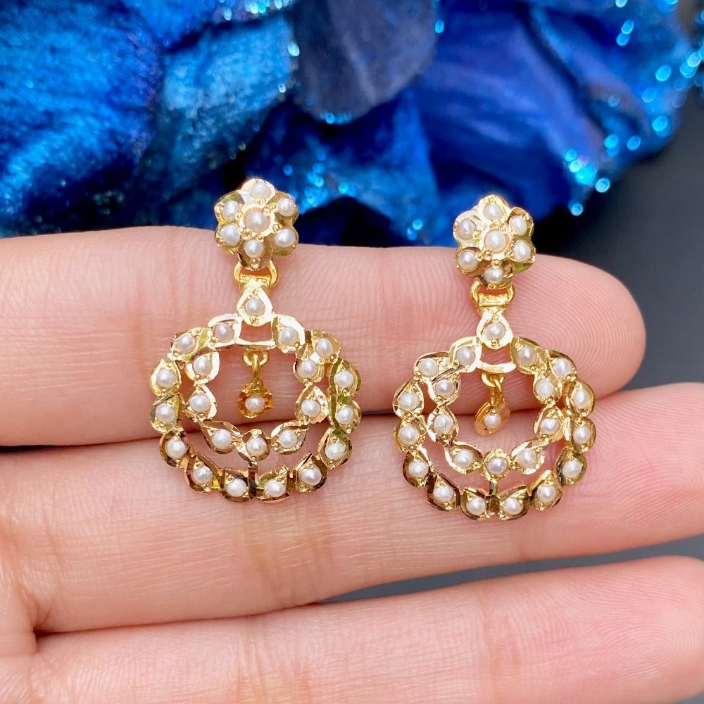 dainty pearl earrings in 22ct gold